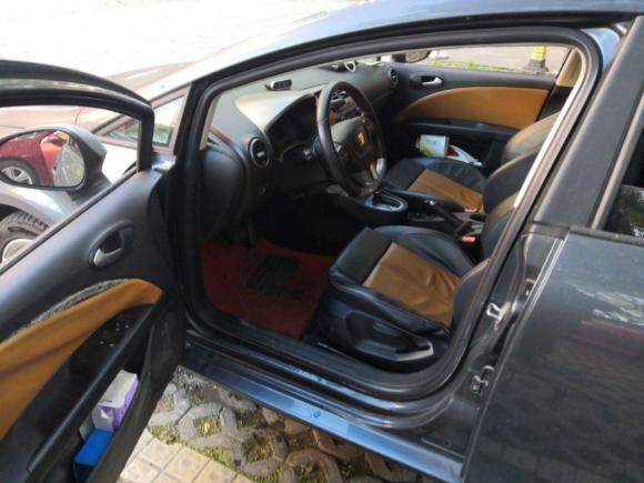 [上海·皖P] 二手西雅特LEON2012款 1.8TSI FR