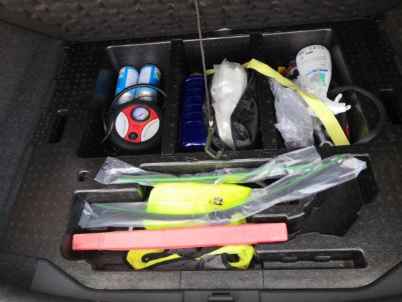 [佛山·粤G] 二手荣威荣威RX5新能源2017款 ERX5 EV400 电动互联网豪华版