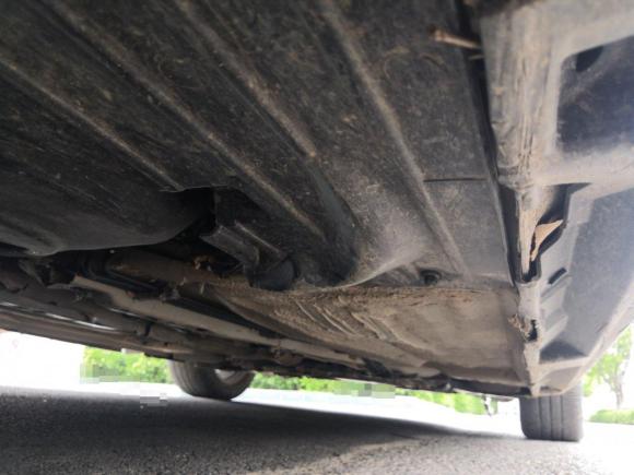 [济南·鲁A] 二手沃尔沃沃尔沃S402007款 2.4i 智雅版