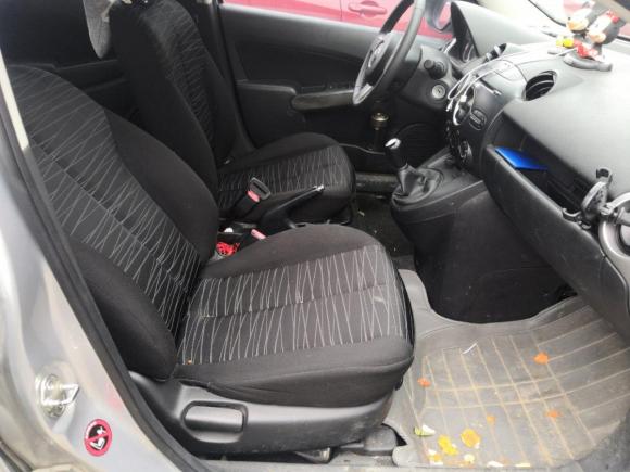 [无锡·苏B] 二手马自达马自达22011款 炫动 1.5L 手动超值版