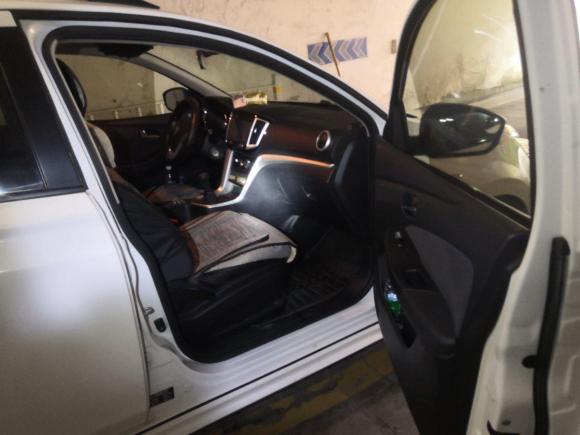 [无锡·苏B] 二手启辰启辰T702015款 1.6L 手动睿行版