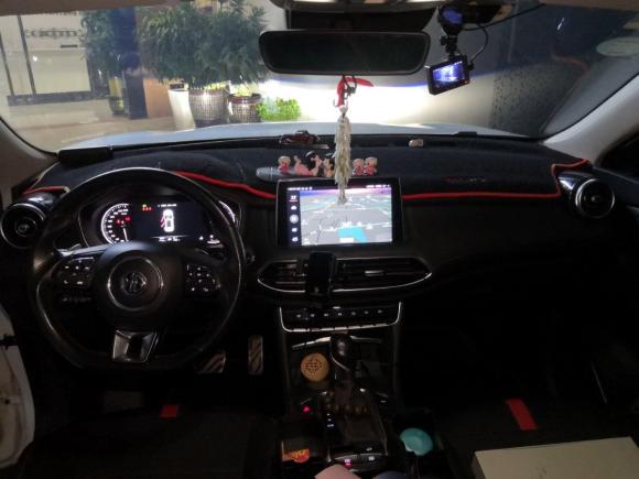 [深圳·川Y] 二手MG名爵HS2018款 20T 自动两驱荷尔蒙激情版 国V