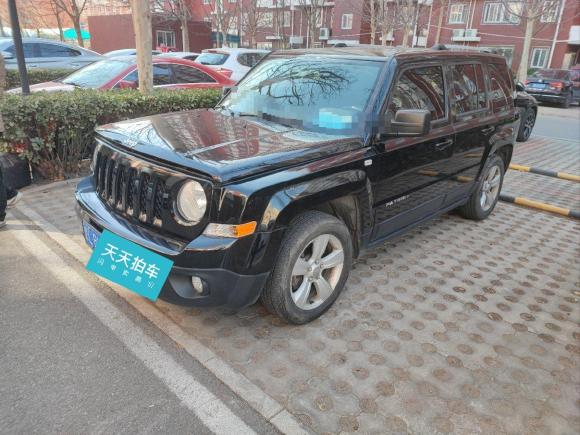 Jeep自由客2015款 2.4L 豪华导航版「北京二手车」「天天拍车」