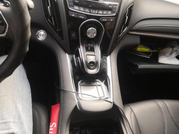 [南京·苏A] 二手讴歌讴歌RDX2019款 2.0T 智享版SH-AWD 国VI