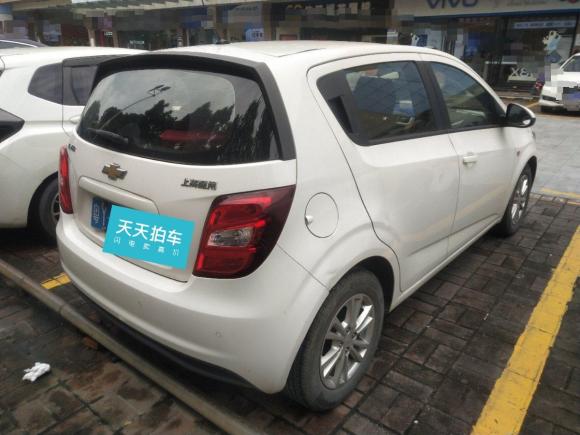 [佛山·粤Y] 二手雪佛兰爱唯欧2014款 两厢 1.4SE MT 乐悠版