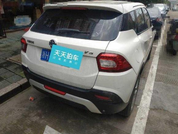 [义乌·浙H] 二手中华中华V32015款 1.5L 自动精英型