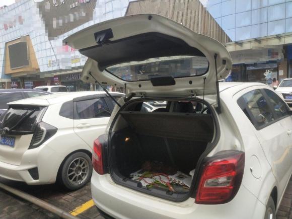 [佛山·粤Y] 二手雪佛兰爱唯欧2014款 两厢 1.4SE MT 乐悠版