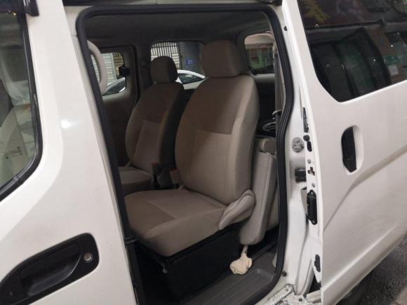 [成都·川A] 二手日产日产NV2002014款 1.6L CVT尊享型 国IV