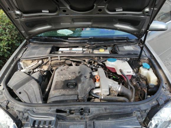 [武汉·鄂F] 二手奥迪奥迪A42007款 1.8T 自动标准型