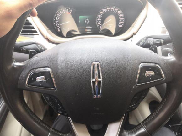 [广州·辽A] 二手林肯林肯MKC2015款 2.0T 四驱总统系列