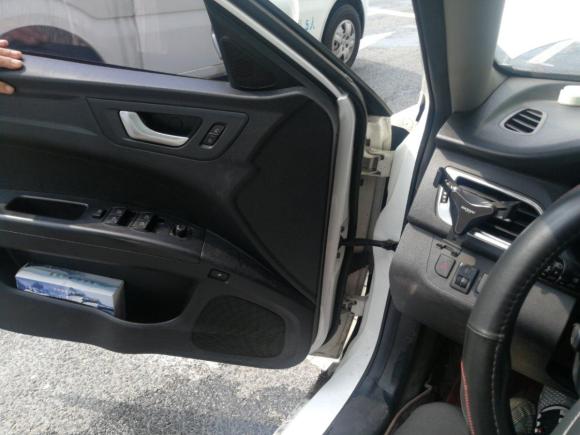 [青岛·鲁B] 二手奔腾奔腾B30EV2019款 EV400