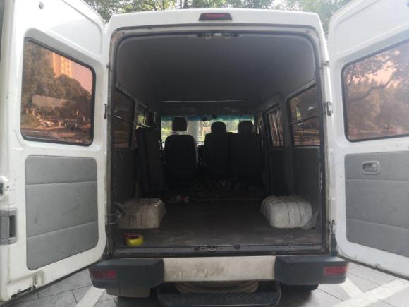 [义乌·浙G] 二手依维柯得意2017款 2.5T A35客车5-7座47Z5