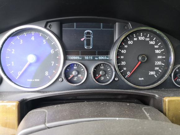 [青岛·鲁B] 二手大众途锐2010款 3.6 限量顶配版