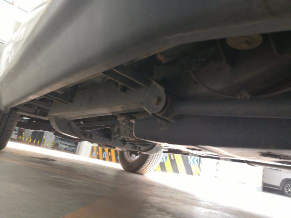 [济南·鲁A] 二手陆风陆风X82012款 探索版 2.0T 柴油4X4豪华型