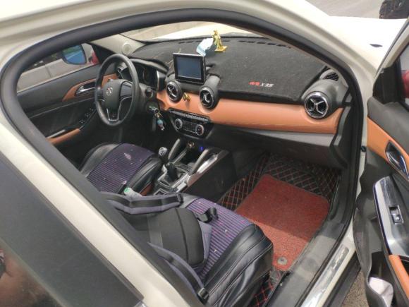 [西安·晋M] 二手北汽绅宝绅宝X352016款 1.5L 手动豪华版