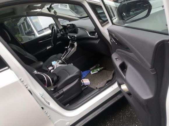 [杭州·闽E] 二手上汽大通上汽大通G502019款 1.5T 自动豪华版 国V