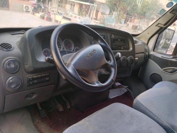 [嘉兴·浙J] 二手依维柯宝迪2013款 2.5T-V39 箱货低顶