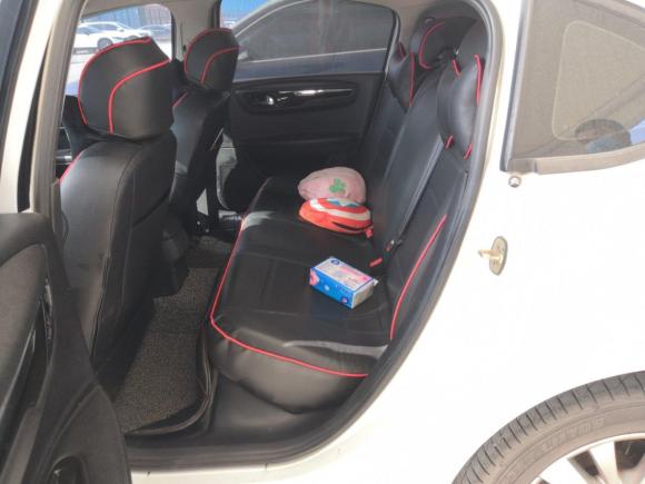 [武汉·鄂A] 二手雪铁龙世嘉2013款 三厢 1.6L 手动品尚型