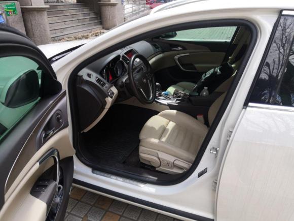 [上海·沪D] 二手欧宝英速亚2013款 2.0T 两驱豪华型