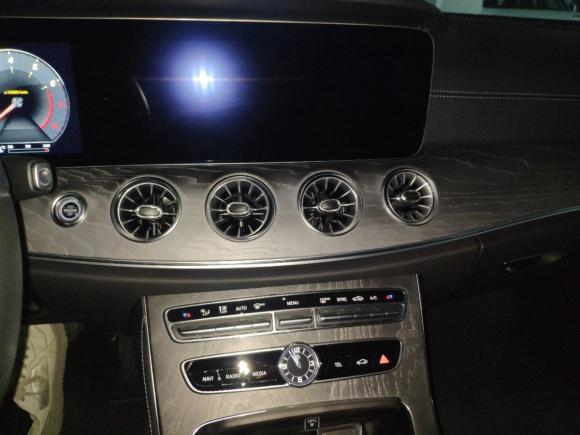 [广州·粤A] 二手奔驰奔驰CLS级2020款 CLS 300 豪华型