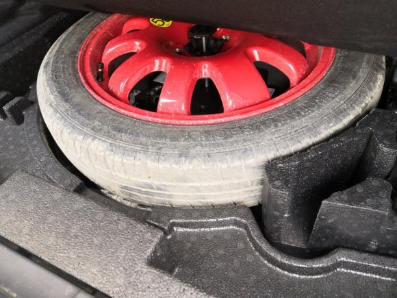 [成都·川A] 二手捷豹捷豹XFL2018款 XFL 2.0T 250PS 豪华版