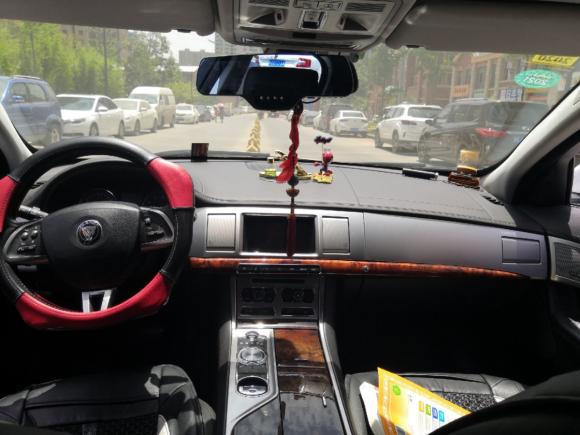 [西安·陕A] 二手捷豹捷豹XF      2013款 XF 2.0T 豪华版