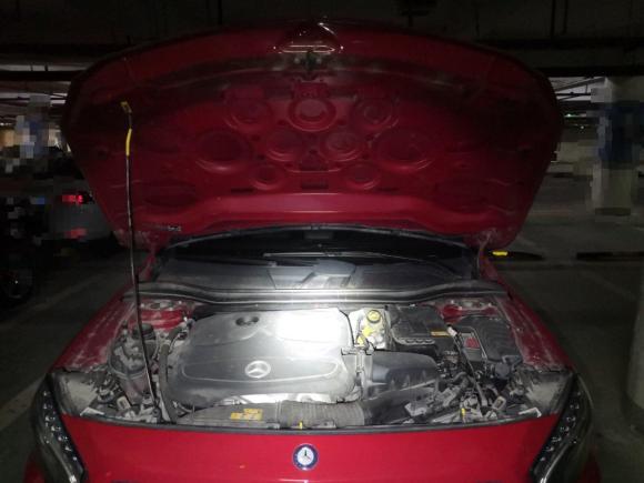 [芜湖·皖B] 二手奔驰奔驰GLA2015款 GLA 220 4MATIC 时尚型