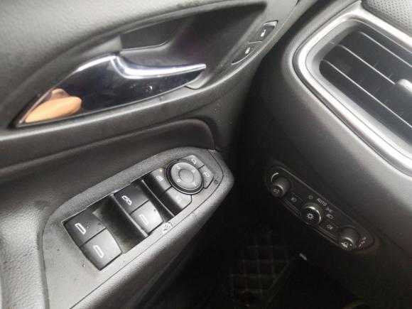 [金华·浙G] 二手雪佛兰探界者2018款 RS 550T 自动四驱拓界版