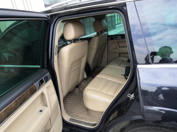 [青岛·鲁B] 二手大众途锐2010款 3.6 限量顶配版