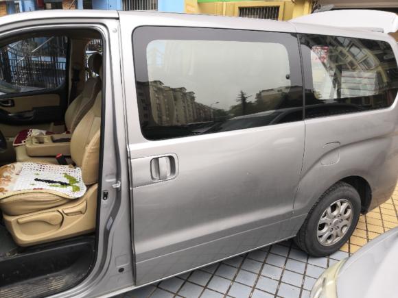 [青岛·鲁B] 二手现代H-1辉翼2011款 2.4L 豪华版