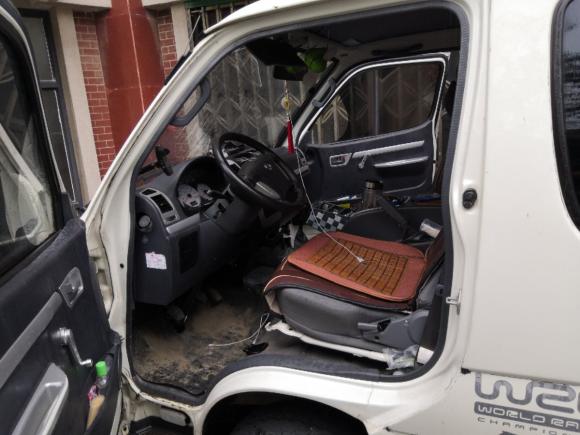 [南通·苏F] 二手金龙金威2016款 2.0L实用超值版4G20