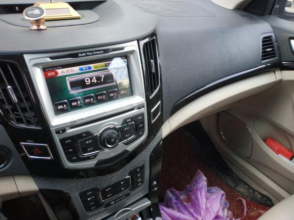 [义乌·浙G] 二手比亚迪速锐2012款 1.5L 手动豪华型