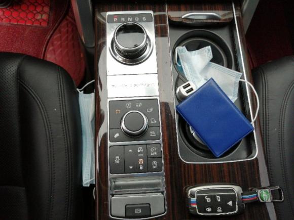 [义乌·浙G] 二手路虎揽胜2017款 3.0 SC V6 Vogue 加长版