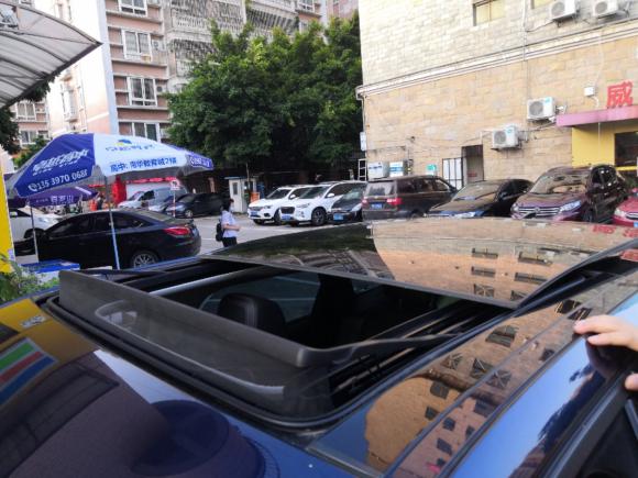 [广州·粤A] 二手捷豹捷豹F-PACE2016款 2.0T 两驱都市尊享版