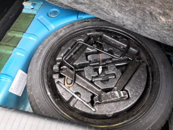 [上海·浙A] 二手别克英朗2013款 XT 1.6L 手动进取版