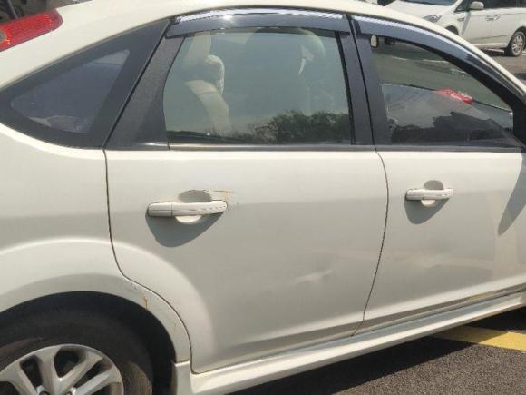 [武汉·鄂A] 二手福特福克斯2011款 两厢 1.8L 自动时尚型