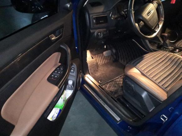 [武汉·鄂A] 二手观致观致52016款 1.6T 自动豪华型