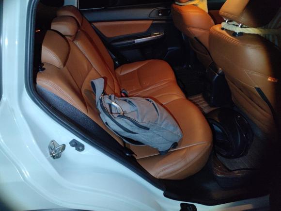 [广州·粤A] 二手斯巴鲁斯巴鲁XV2017款 2.0i 舒适导航版