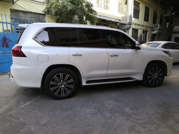 [深圳·粤S] 二手雷克萨斯雷克萨斯LX2017款 570 尊贵豪华版