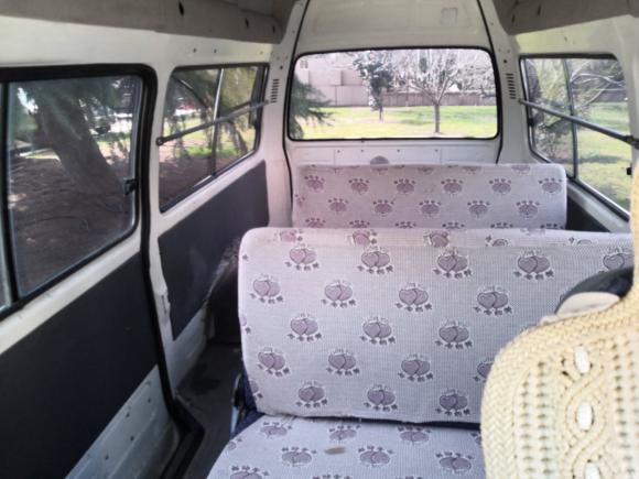 [青岛·鲁B] 二手福田福田风景2014款 2.5T快运标准型短轴版高顶4J25TC