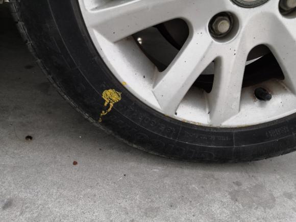 [深圳·粤B] 二手北汽绅宝北京汽车E系列2012款 两厢 1.5L 自动乐尚版