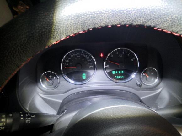 [上海·沪B] 二手Jeep指南者2013款 2.0L 两驱豪华版