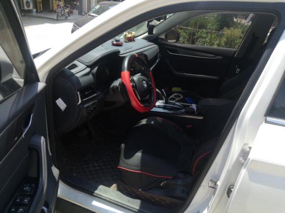 [南通·苏F] 二手中华中华V72018款 280T DCT尊贵型 7座