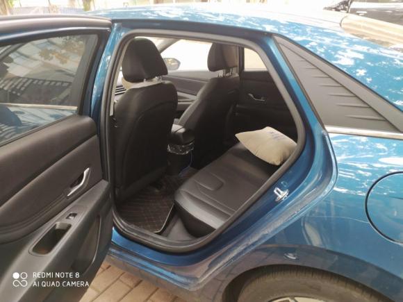 [佛山·粤E] 二手现代伊兰特2021款 1.5L CVT LUX尊贵版