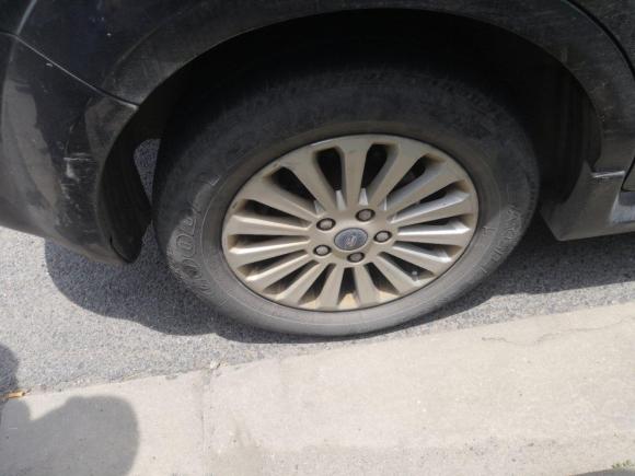 [上海·浙J] 二手福特福克斯2013款 两厢经典 1.8L 手动时尚型