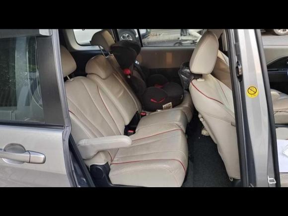 [深圳·粤B] 二手马自达马自达52011款 2.0L 自动豪华型