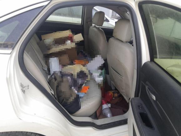 [济南·鲁A] 二手北汽绅宝绅宝D502015款 1.5L CVT标准超值导航版