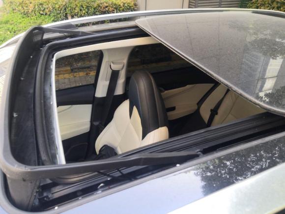 [无锡·苏B] 二手领克领克012017款 2.0T 两驱耀Pro版