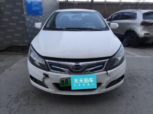 [济南·鲁A] 二手比亚迪比亚迪e52016款 300 豪华型