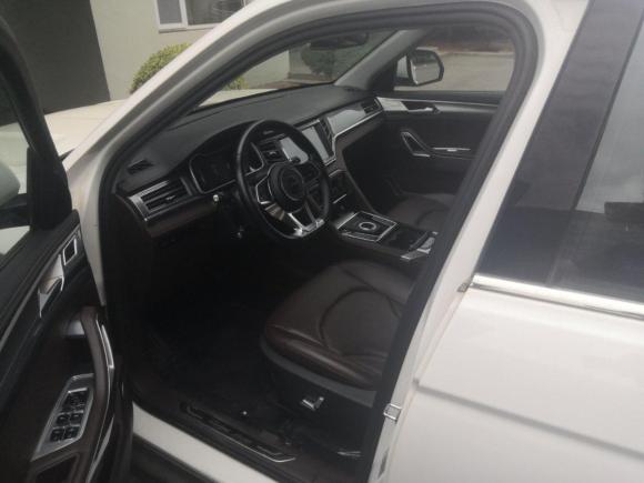 [青岛·鲁B] 二手众泰大迈X72018款 2.0T 自动至尊型